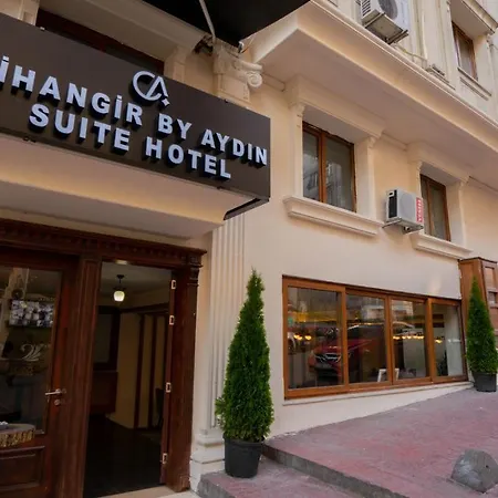 Cıhangır By Aydin Suıte 4* İstanbul