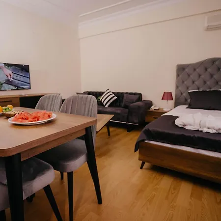 Otel Cıhangır By Aydin Suıte 4*