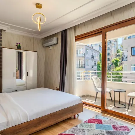 Cıhangır By Aydin Suıte 4* İstanbul
